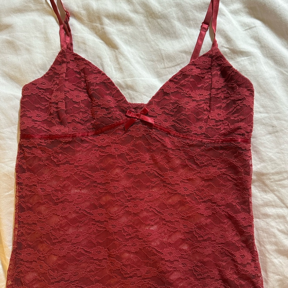 Edikted Eira Sheer Lace Tank Top